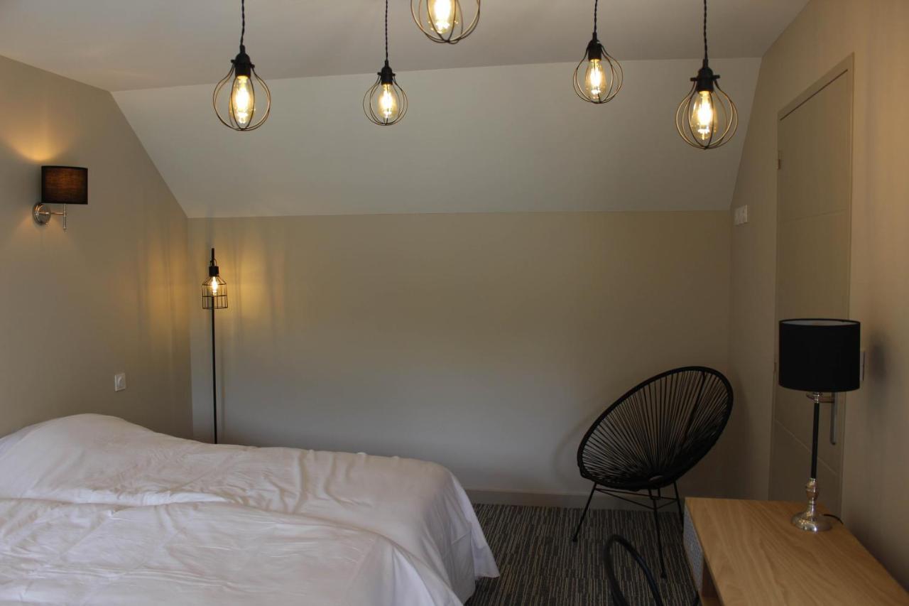 Echologia Hôtel Louverné Extérieur photo